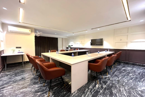 Orsom Stays Hotel And Banquets