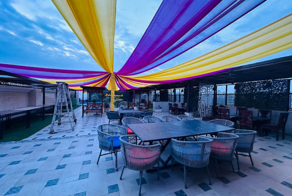 Palmdale Resort Ambala Lawns An Banquets 1