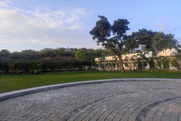 Daulatgarh Resort And Spa 3