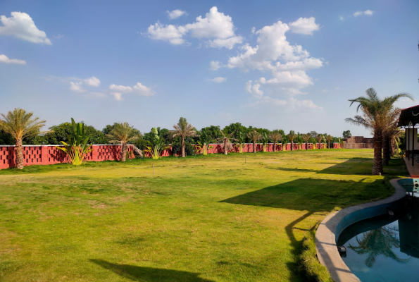 Vintage Retreat Resort 1