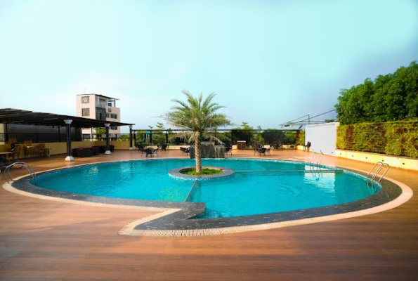 Vintage Retreat Resort 1