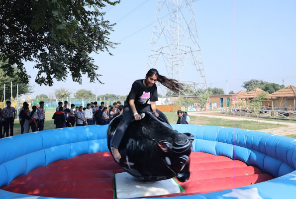 Urban Nature Farms Resort & Party Lawn 1