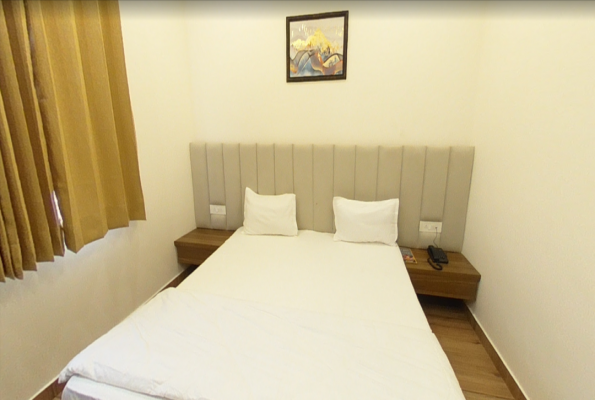 Tonight Rooms And Party Hall 3