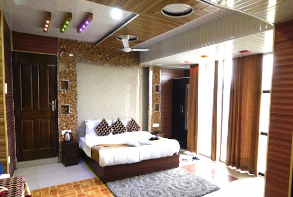 Hotel Sai Taj Grand 2