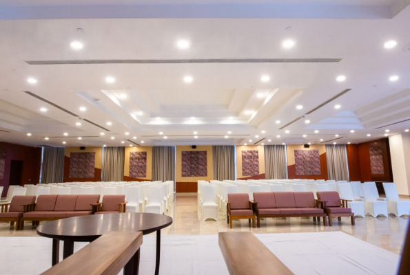 Eternal Oasis Hotel And Resort