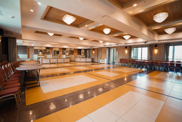 Gcc Hotel And Club 4