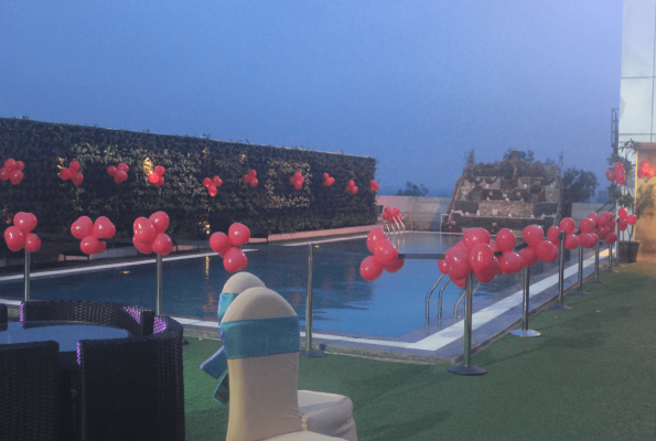 World Square Hotel 5