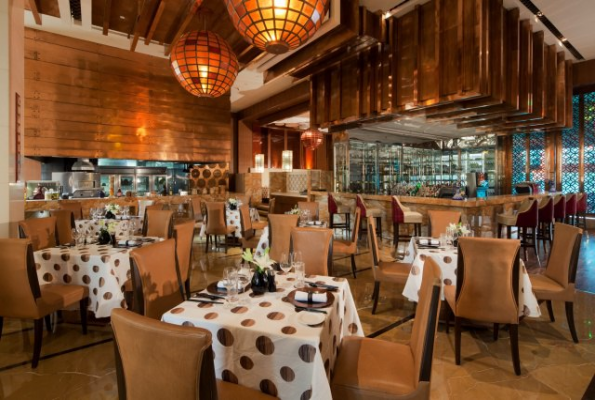 Crowne Plaza New Delhi Okhla 1