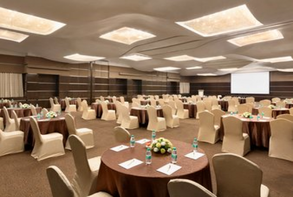 Ramada Powai Hotel And Convention Centre 1