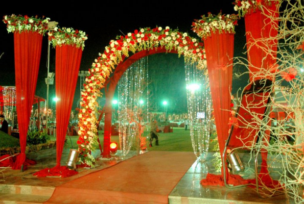 Red Carpet Party Lawns