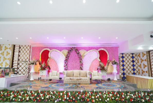 Banana Tree Hotel & Banquets