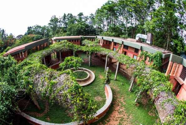 The Courtyard House 1