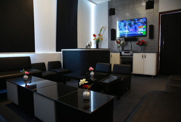 The Platinum Hotel 1