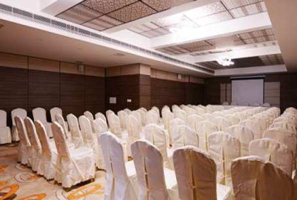 Hotel Nangis Pride 1