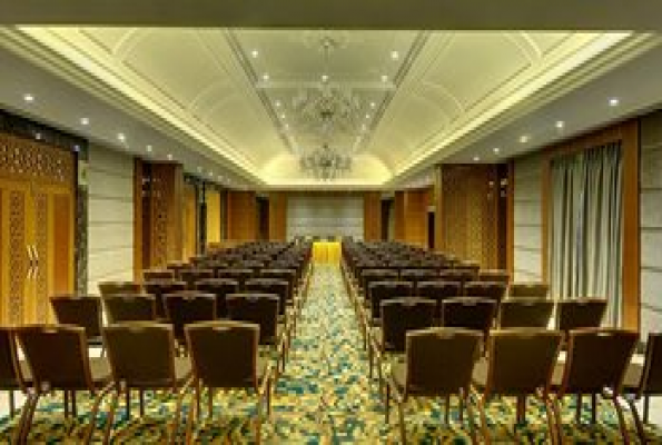 Lemon Tree Premier The Atrium 3