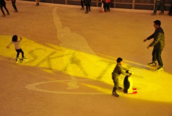 Ice Skating Ambience Mall 2