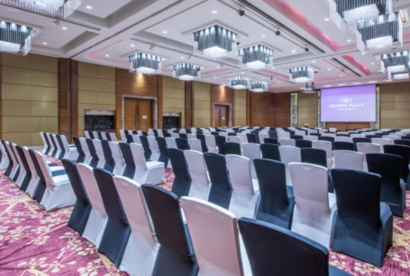 Crowne Plaza Today 4