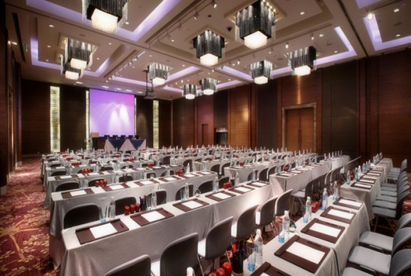 Crowne Plaza Today 2