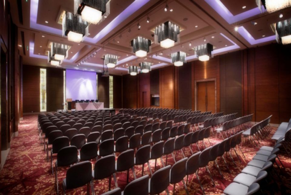 Crowne Plaza Today 3