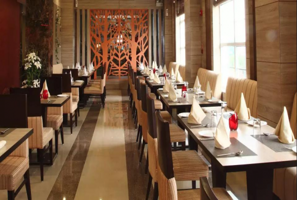 Nidhivan Sarovar Portico