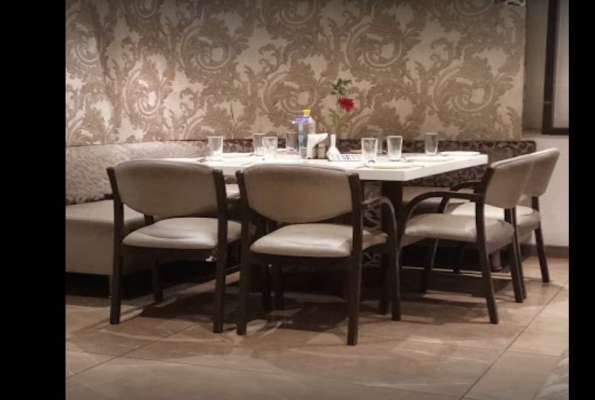 Moti Mahal Restaurant 4