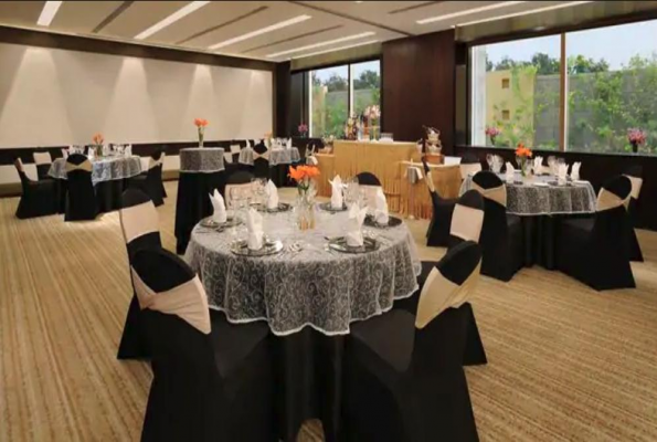 Hilton Bangalore Embassy Golflinks