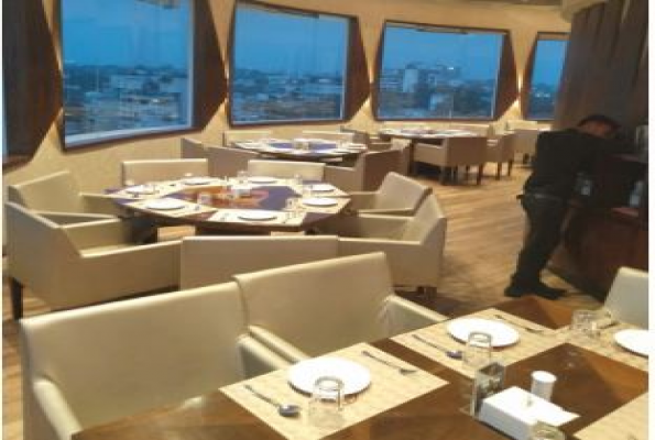 360 Degree The Lounge 3