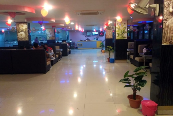 The Highway Restaurant And Banquet Hall