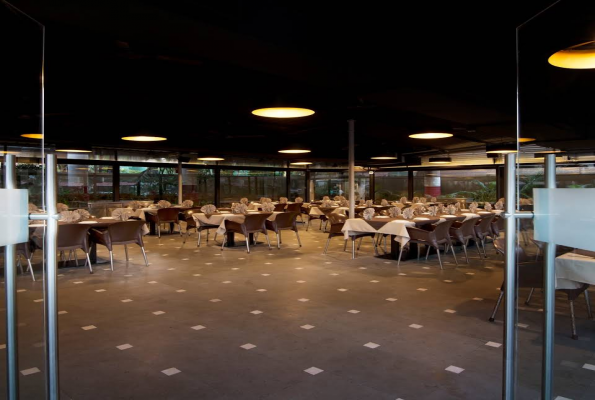 Lake View Restaurant 4