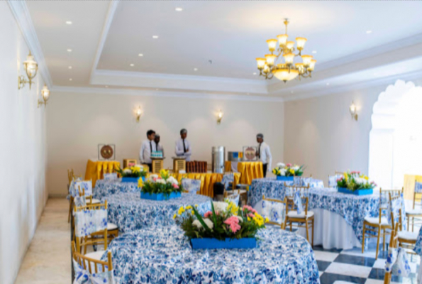 Hotel Raj Bagh Palace 1