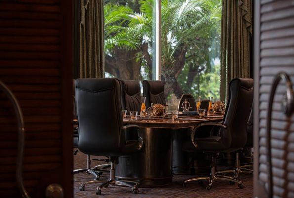 Renaissance Convention Centre Hotel 3