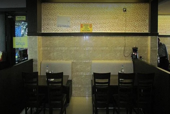 Shanmukha Restaurant 4