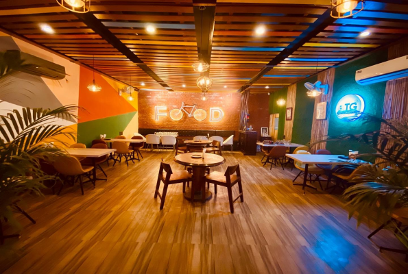 Otg On The Grass Cafe