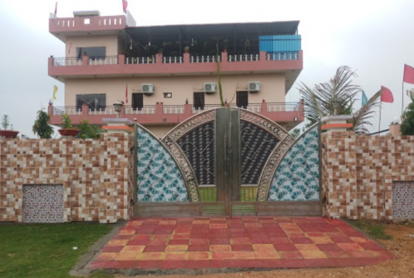 Hotel Krishna Palace 1