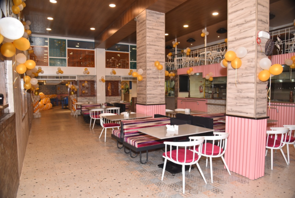 Town Plaza Banquet 4