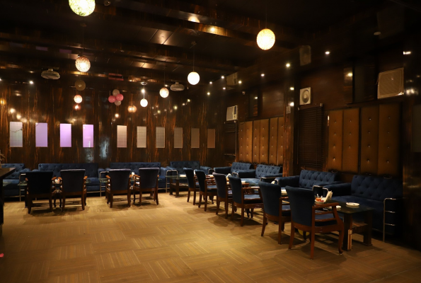 Foodeez Multicuisine Restaurant 1