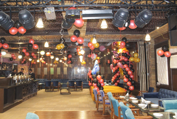 Foodeez Multicuisine Restaurant 3