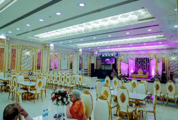 Red K Velvet Hotel 3