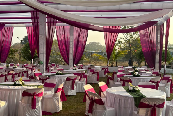 Utopia The Royal Farmvilla 1