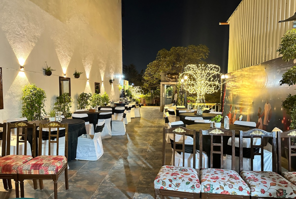 Urban Nemo Garden Cafe 1