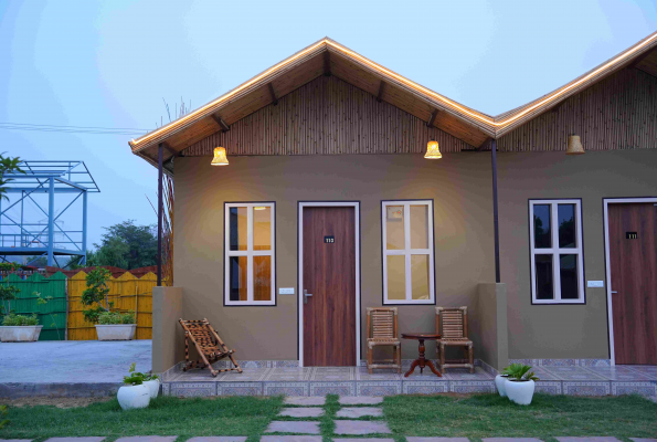 Urban Nature Farms Resort & Party Lawn 3