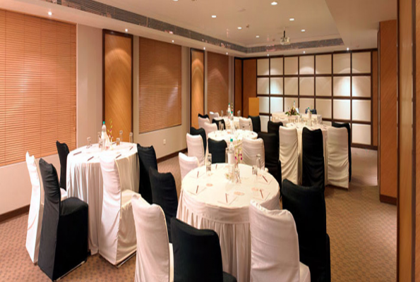 Royal Orchid Central Grazia