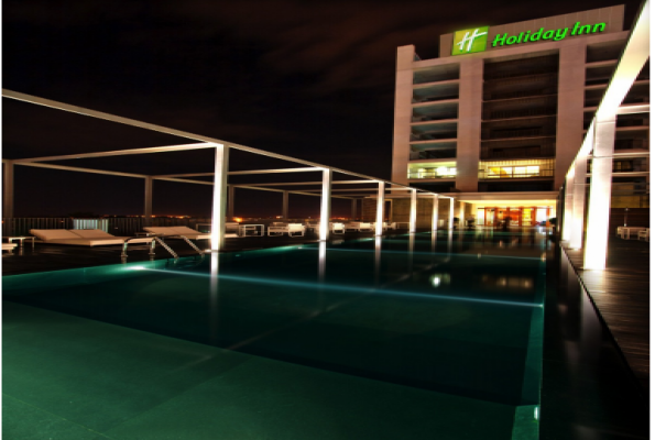 Holiday Inn 2