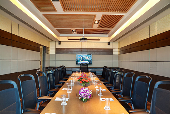 Fortune Select Metropolitan